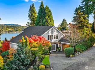 4222 Shoreclub Dr, Mercer Island, WA 98040