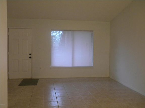 4th image of 1515 Huntington Ln APT 723