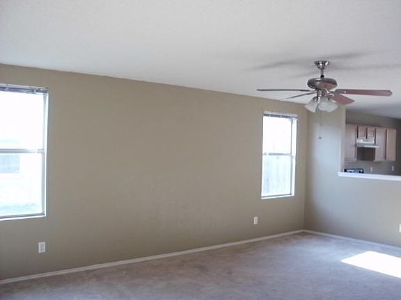 2nd image of 1637 Flagstone Ln