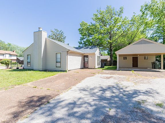 3rd image of 4555 Knotty Oaks Dr