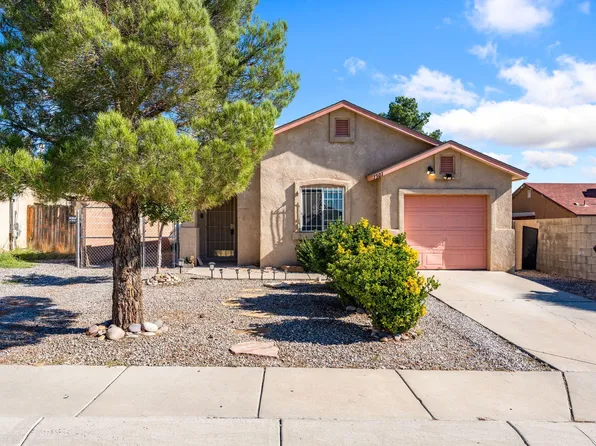 7301 Seven Falls Ct SW, Albuquerque, NM 87121