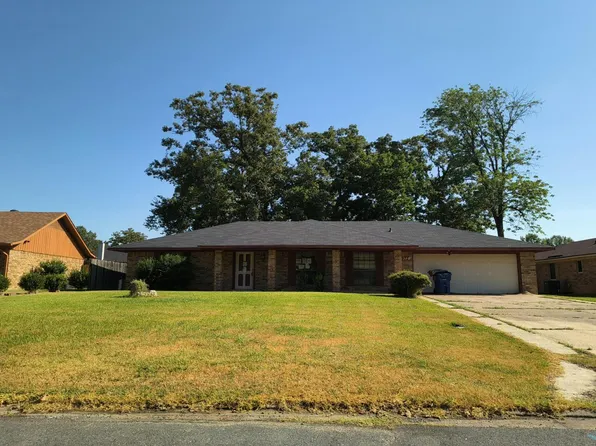 5972 Canada Ct, Shreveport, LA 71107