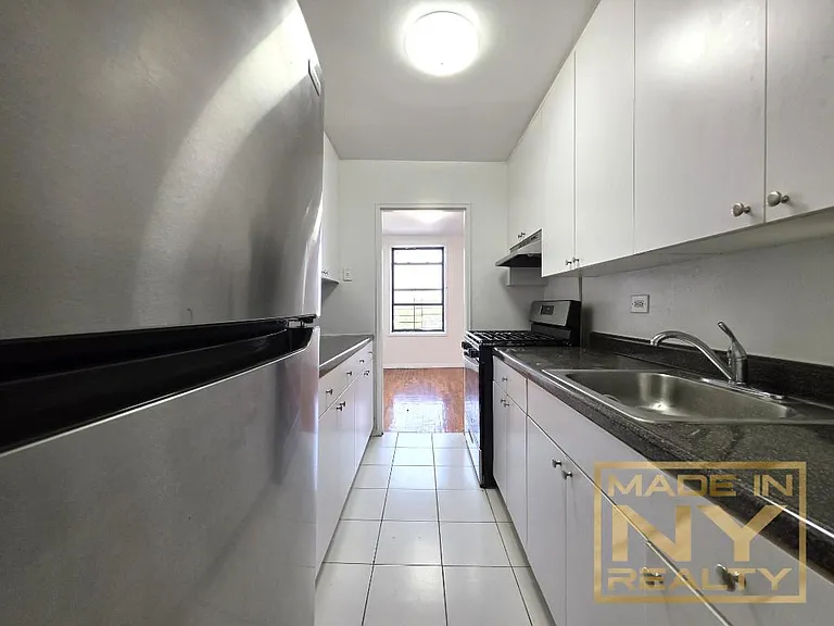 1625 Rockaway Pkwy #N7 — Photo 1