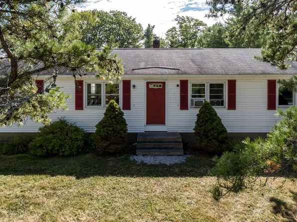 60 Burnell Drive, Yarmouth, ME 04096
