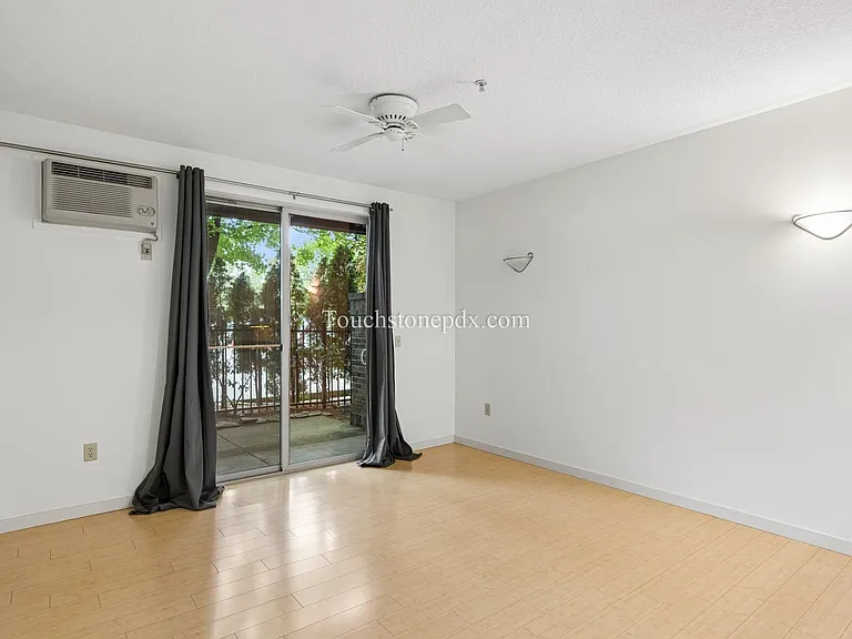400 NE 100th Ave #109 — Photo 11
