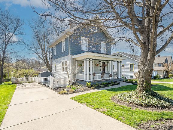 2nd image of 13 Pleasant Ridge Ave