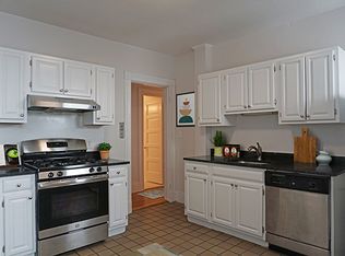 40 Calvin St #2, Somerville, MA 02143