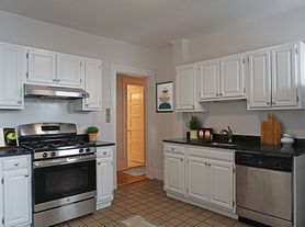 40 Calvin St, Somerville, MA