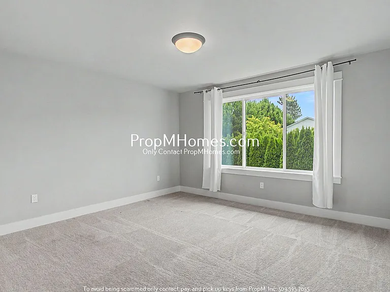 3544 SW Tegart Ln — Photo 9
