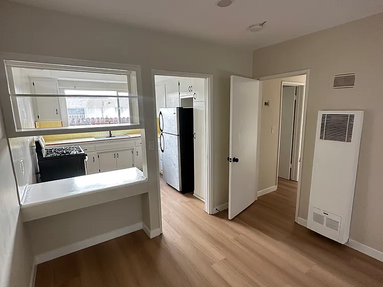 10014 Palms Blvd #3 — Photo 2
