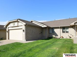 2625 Arrow Ridge Pl, Lincoln, NE 68506