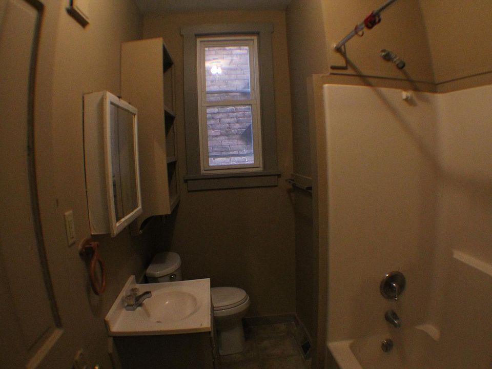 2nd image of 31 High St APT 1