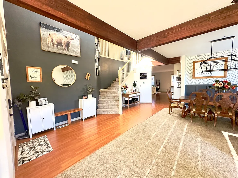 1512 N Jefferson St — Photo 6