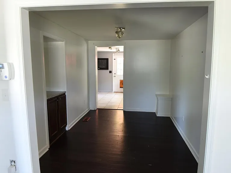 1207 Keller Ave — Photo 11