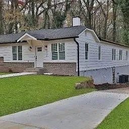4 bed, 3.0 bath, 2200 sqft, $5,000 — Photo 1