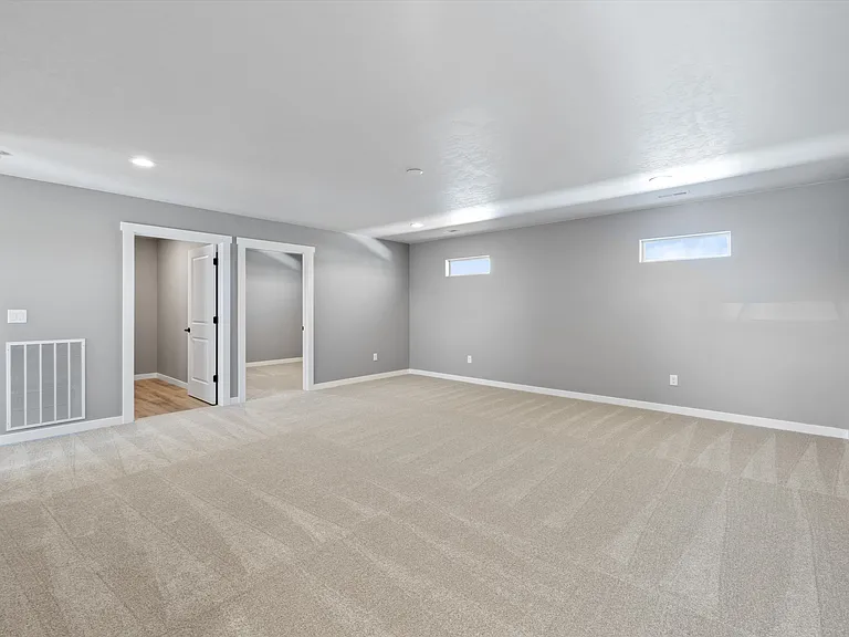 3327 S Nelson St — Photo 5