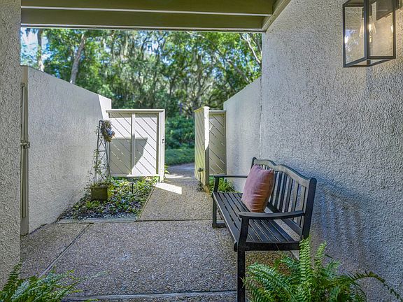 3rd image of 3052 Sea Marsh Rd