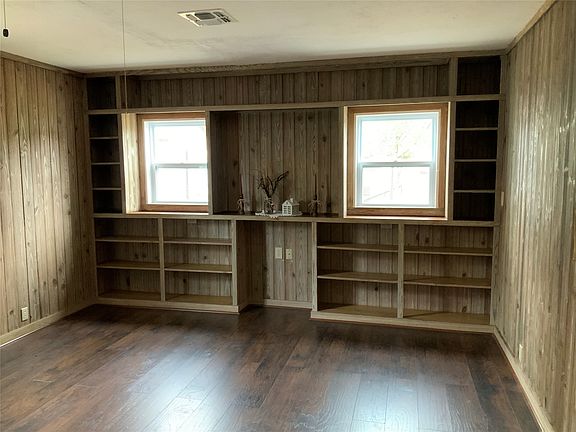 5th image of 406 N 6th St