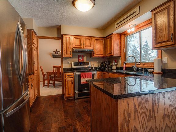 2nd image of 8418 Timberwood Ct