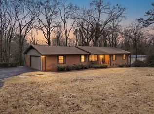 1064 Riverview Dr, Spartanburg, SC 29307