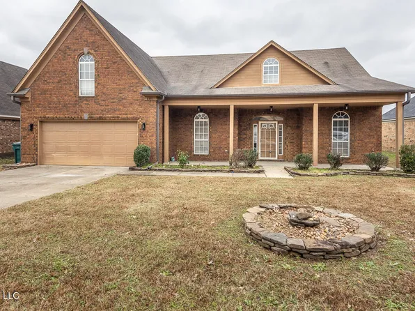 8391 Olivia Ln, Southaven, MS 38672