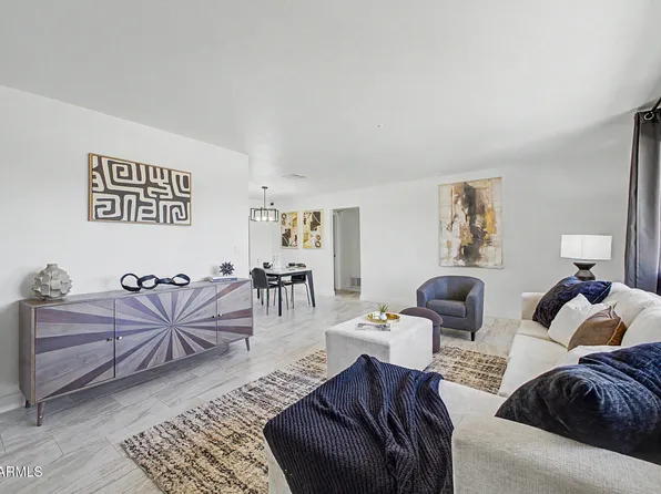2936 W GLENDALE Avenue, Phoenix, AZ 85051