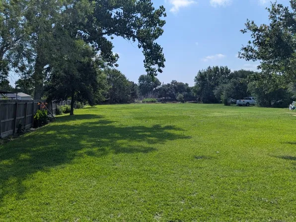 13929 Quention Dr, Houston, TX 77045