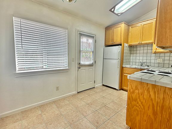 4th image of 348 Camille Ct APT 3