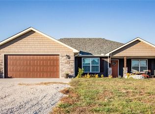 147 SE 225th Rd, Warrensburg, MO 64093