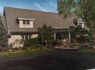 5290 Locust Hill Ln, Dublin, OH 43017