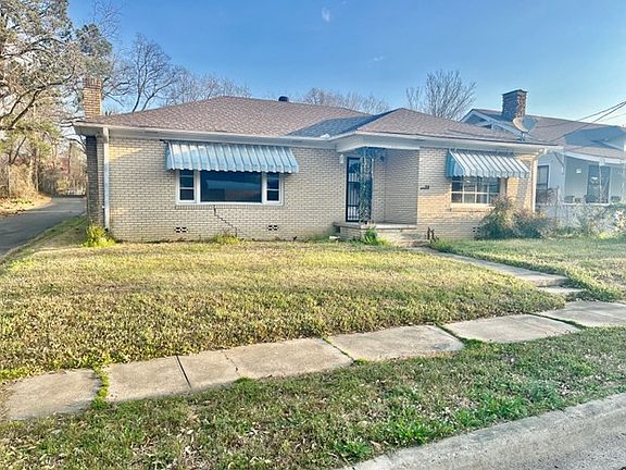 3rd image of 114 Hobson Ave