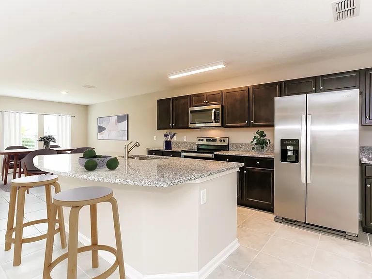 9202 Joannes Way — Photo 2