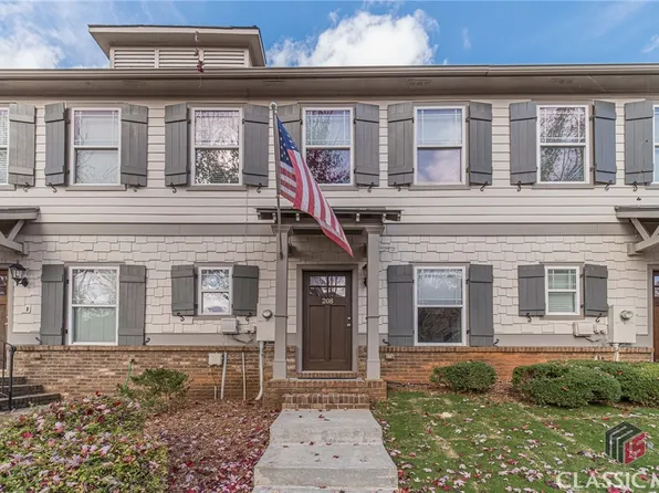 208 Center Park Lane, Athens, GA 30605