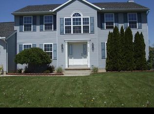 5534 W Clarksville Rd, Lake Odessa, MI 48849