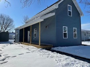 525 E 3rd St, Peru, IN 46970