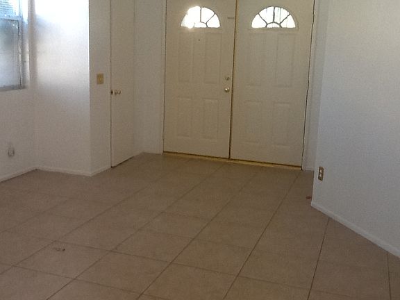 5th image of 11336 Hoffman Ct