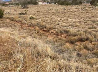 8 Alma Ct, Santa Fe, NM 87508