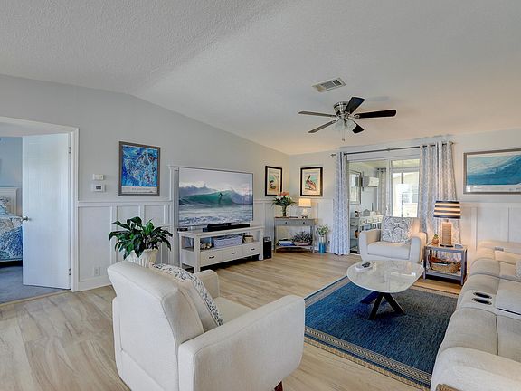 5th image of 5390 Hammerstone Court #M7