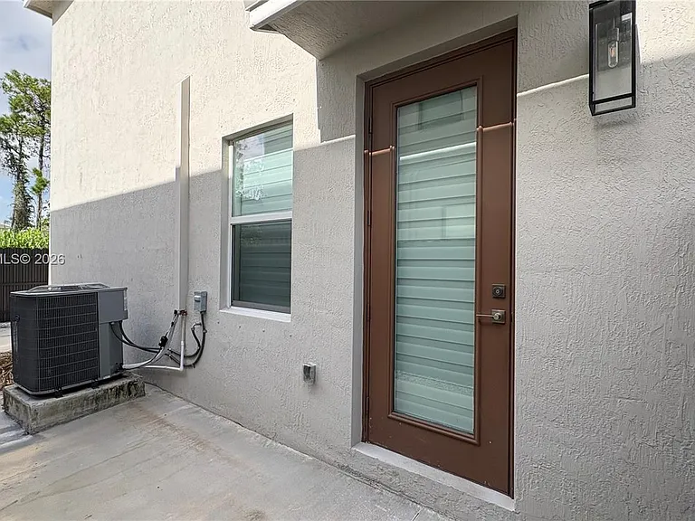 12948 SW 265th Ter — Photo 3
