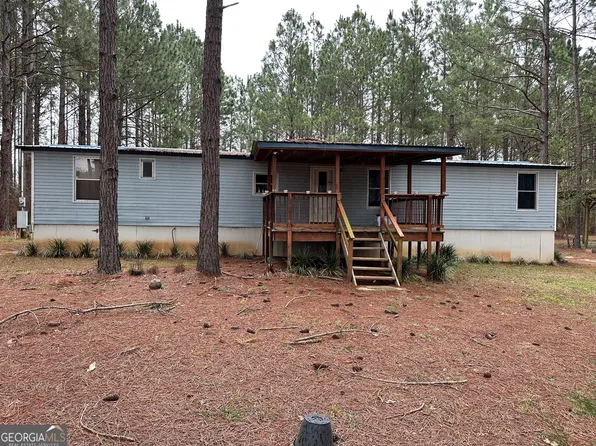 1541 Landing Cir, East Dublin, GA 31027