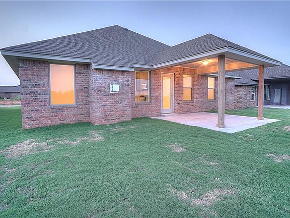 5th image of 8808 SW 41st Ter