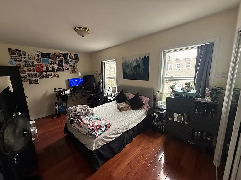 208 Cambridge Ave #2 — Photo 4