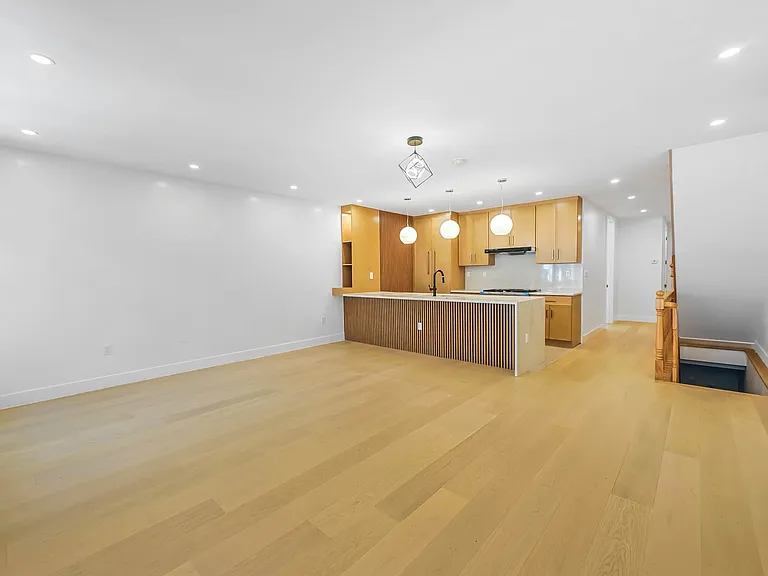 153 Weirfield St #A — Photo 9