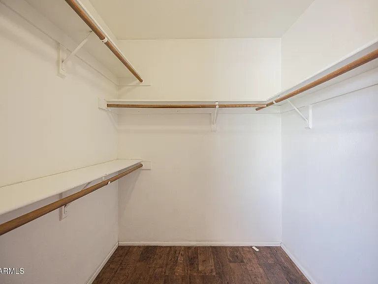 1650 N Ventura Ln — Photo 20