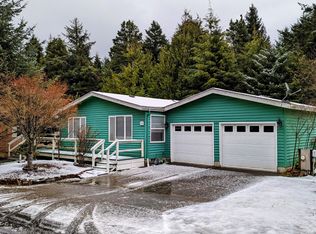 380 Seagrove Loop, Lincoln City, OR