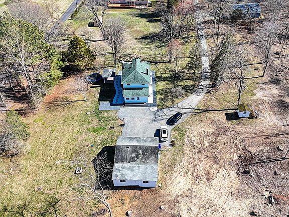 5th image of 402 Philadelphia Rd