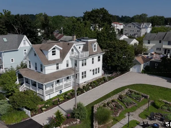 16 Burwell Street, Norwalk, CT 06854