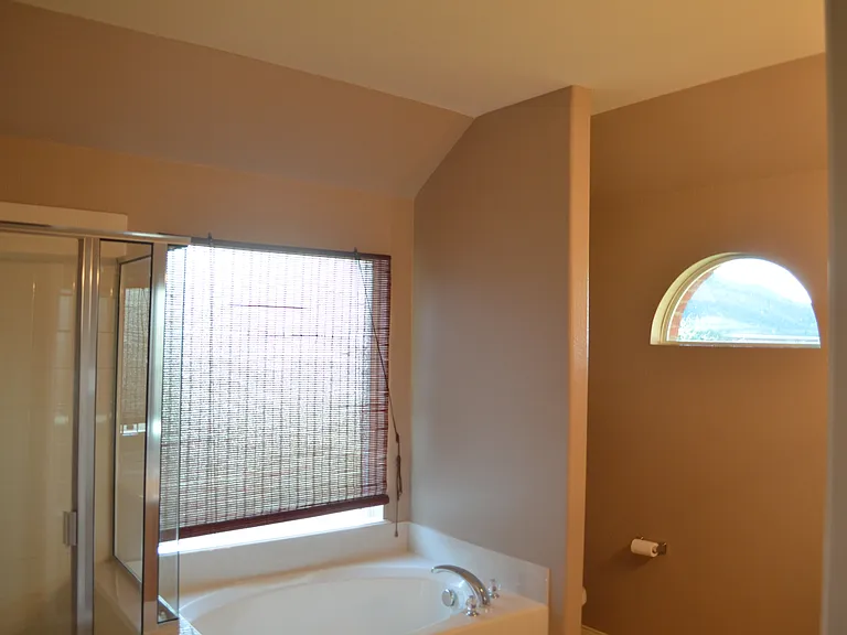 120 Shadybrook Dr — Photo 5