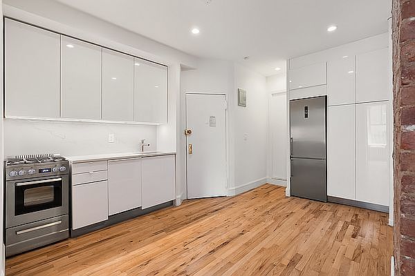 1st image of 314 Mott St #2D