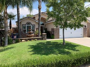 298 S Valencia Blvd, Woodlake, CA 93286